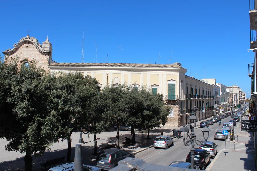 Il Castello Del Re Bed and Breakfast Bitonto Eksteriør billede