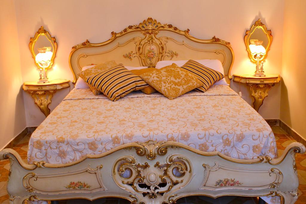 Il Castello Del Re Bed and Breakfast Bitonto Eksteriør billede